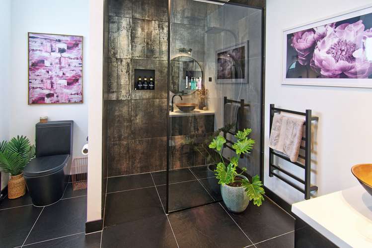 20 Craigmillar Street Solway_13