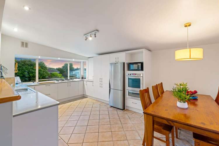 3 Tupaki Place Pakuranga Heights_9