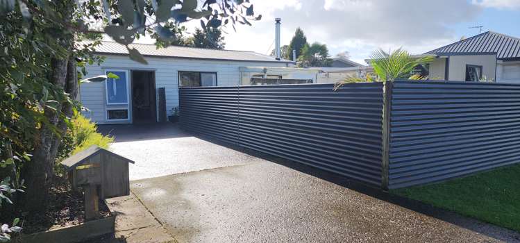 5 Hilton Avenue Whitianga_3