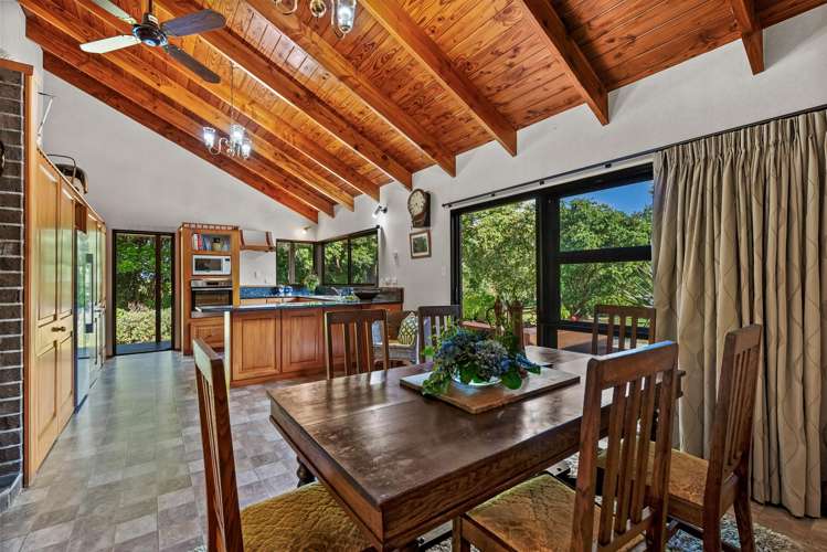 111A Newton Road Maungatapere_8