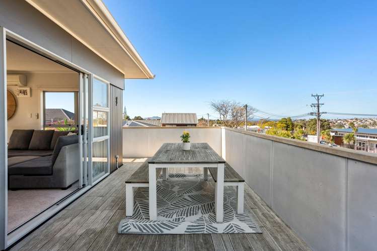 1/94 Chivalry Road Glenfield_15