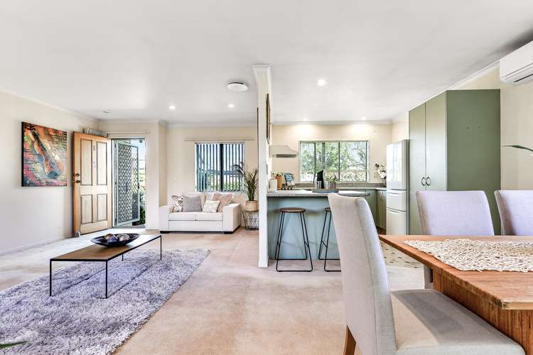 2/38 Sandwich Road Saint Andrews_5