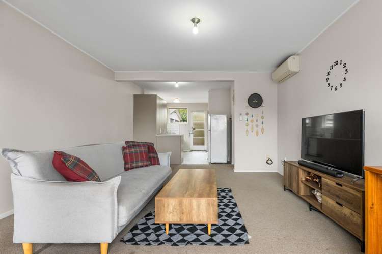 3/11 Peverel Street Riccarton_2