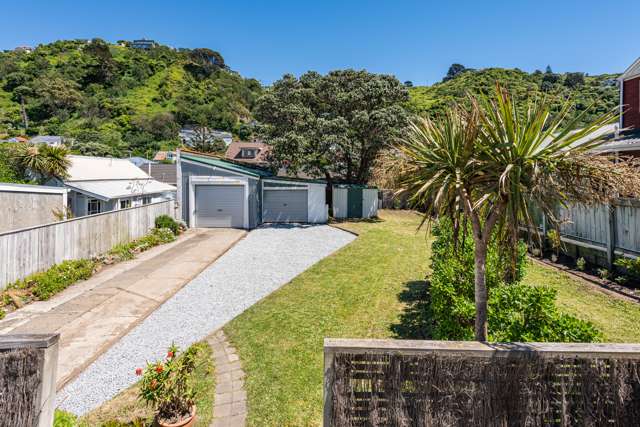 212 Queens Drive Lyall Bay_3