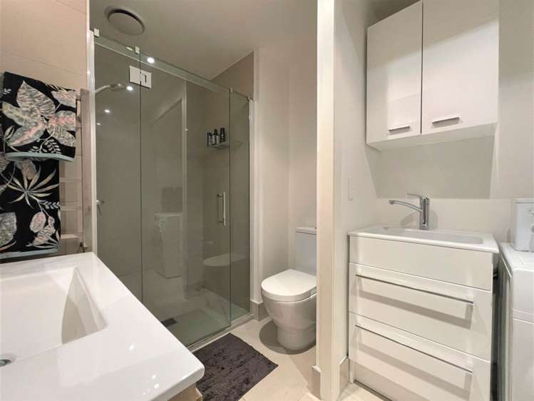 03/2g Bluegrey Avenue Stonefields_9