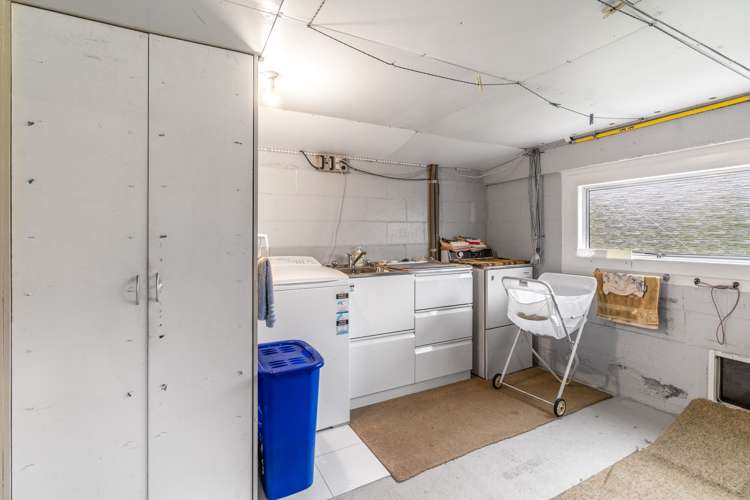 254 North Road Waikiwi_10