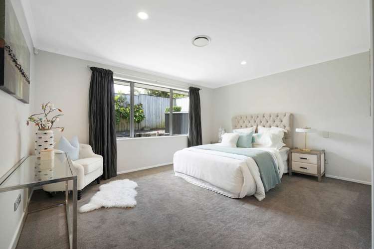 12 Isobel Road Greenhithe_16