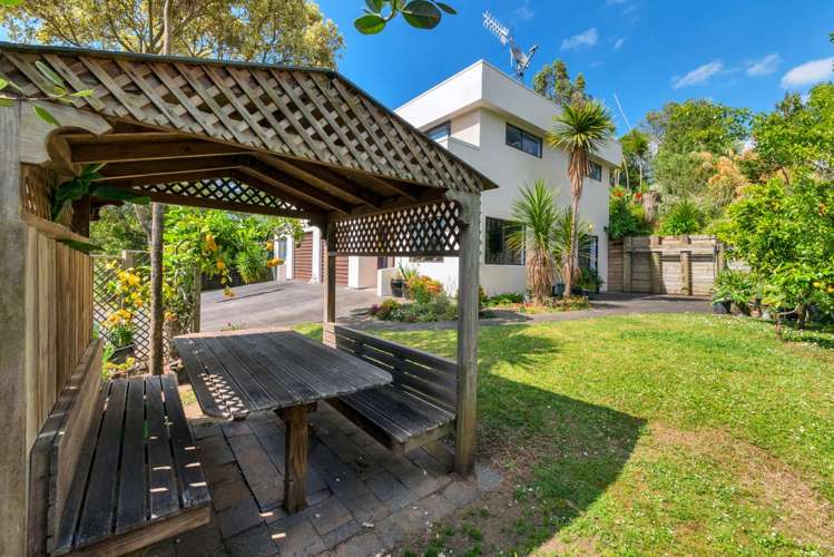 9/24 Eastglen Road Glen Eden_12