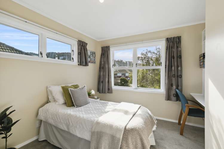 23 Larsen Crescent Tawa_9