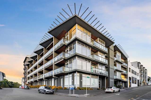 Modern & Convenient Apartment