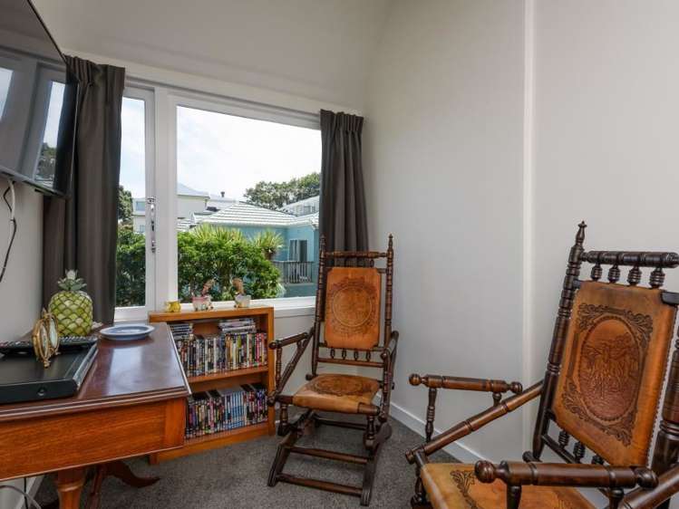 13/46 Hiropi Street Newtown_2