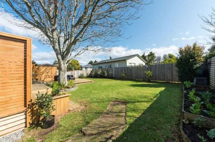 30 Roberts Road Te Atatu South_16