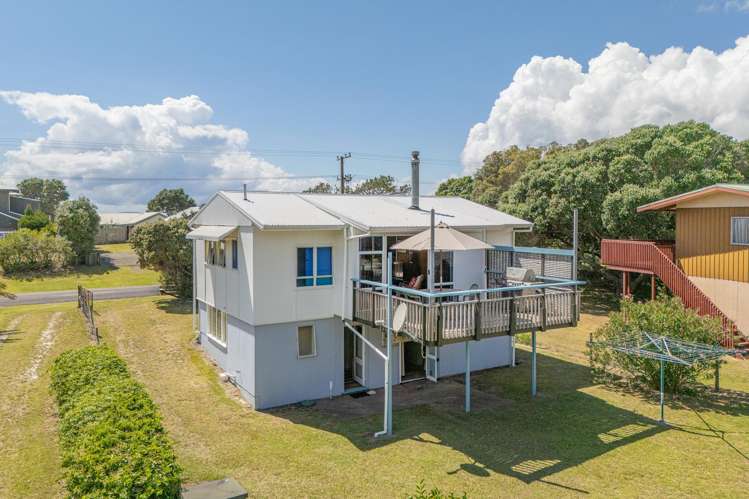 221 Mangakahia Drive Whangapoua_18