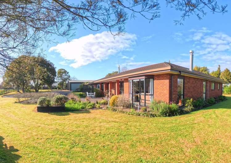 111 Pearson Road_0