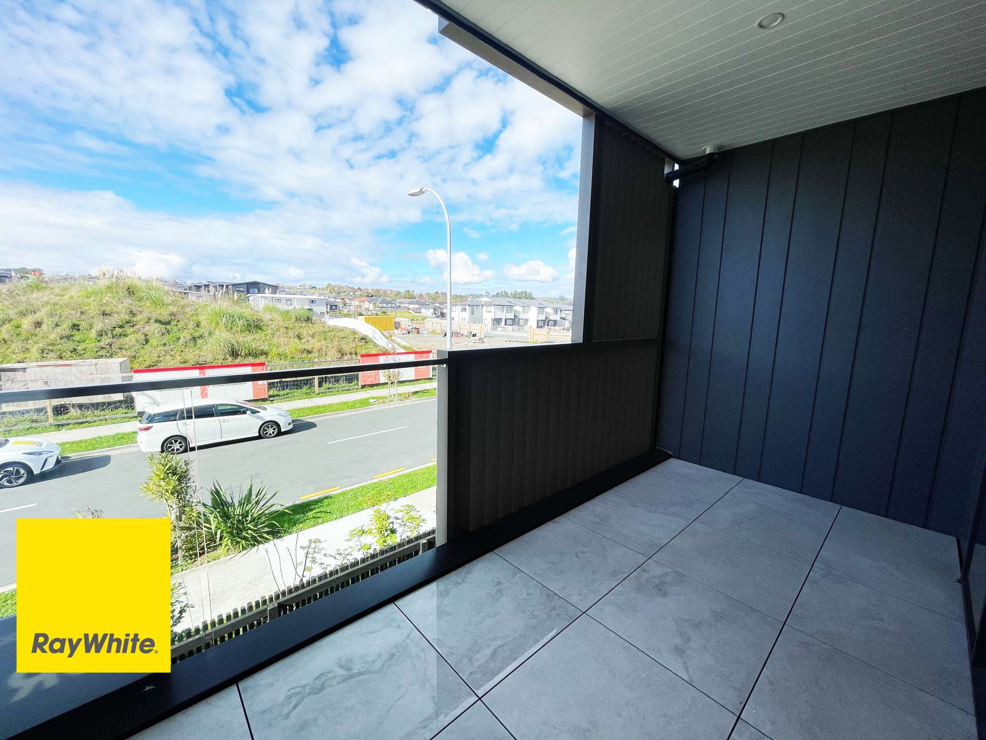 103/3 Dishy Road Flat Bush_0