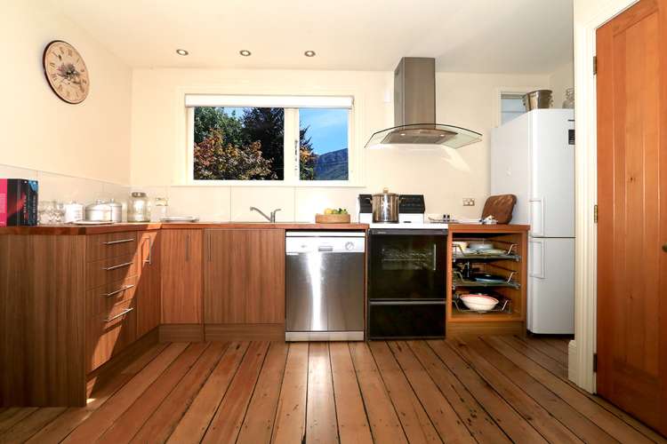 12 Stafford Street Arrowtown_21