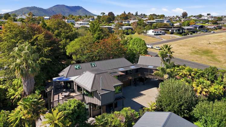 14 Taharepa Road Hilltop_39