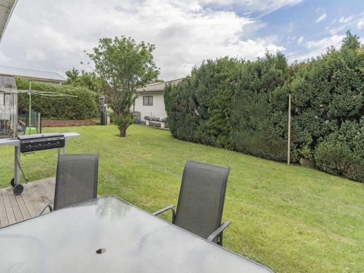 18 Maitland Avenue Stoke_9