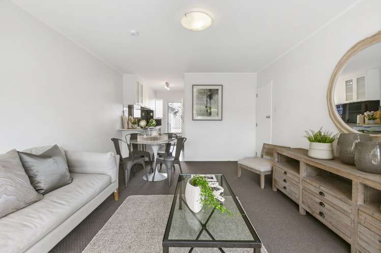 2/16 Inkerman Street Onehunga_5