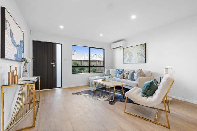 8b Claridge Street Glen Eden_1