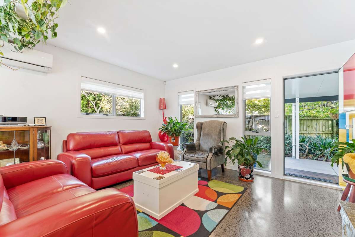 38A The Circle_2