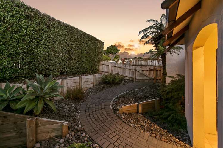 1/49 Ribbonwood Crescent Goodwood Heights_16