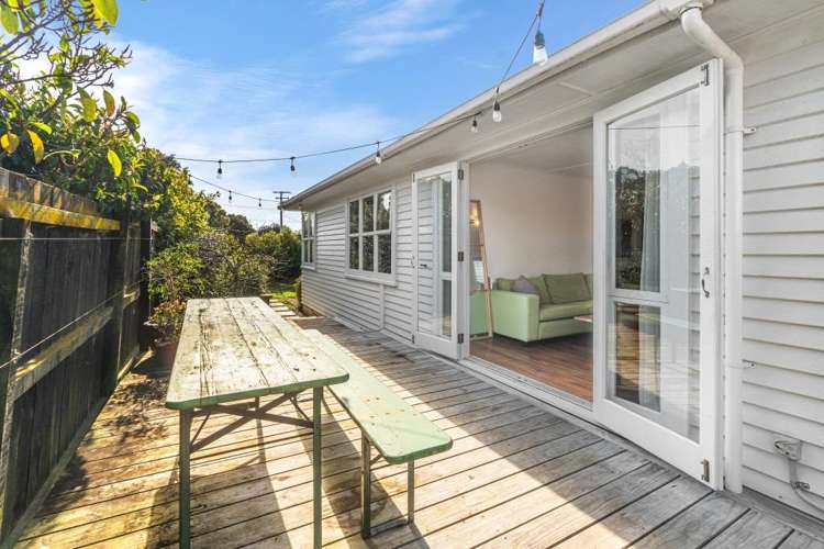 143 Richardson Road 1727_12