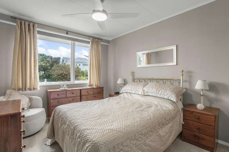 5/250 Muritai Road Eastbourne_5