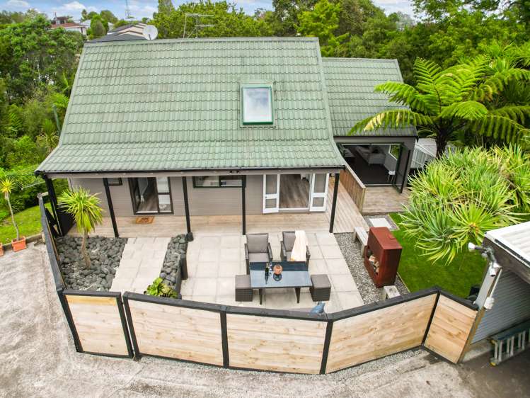 2/32 Patons Road Howick_21