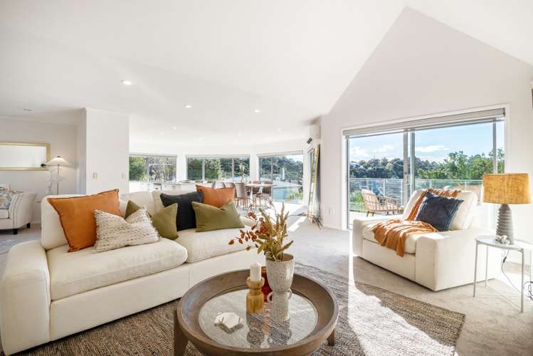 56 Fitzwilliam Drive Torbay_1