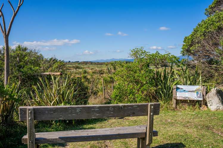 4 Moana Street Otaki Beach_25