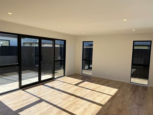 7 Cowley Lane Rolleston_1