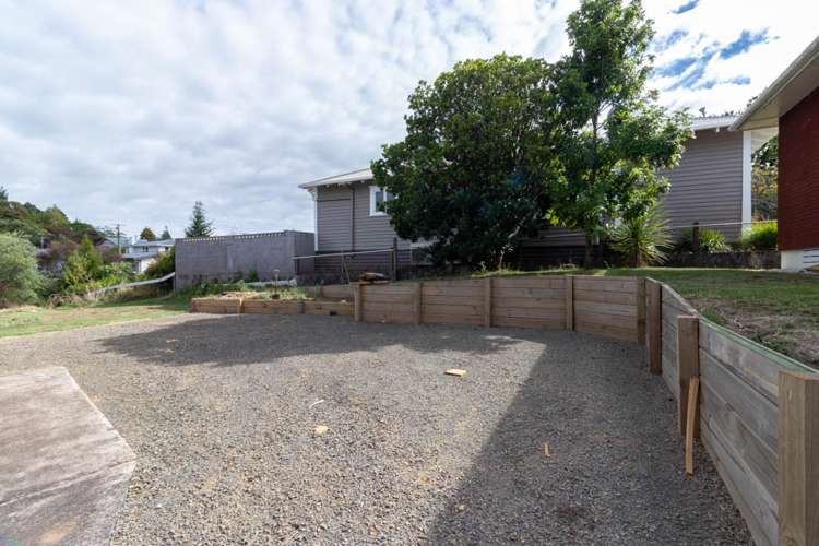 42 Thames Road Paeroa_10