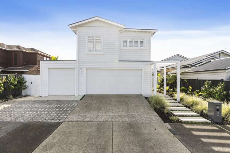 16 Johnstone Street Point Chevalier_27