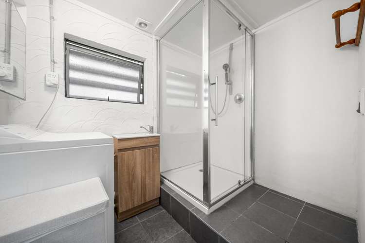 29 Gladys Avenue Glenfield_16