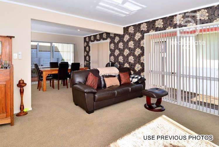 1/14 Silkwood Grove Flat Bush_17