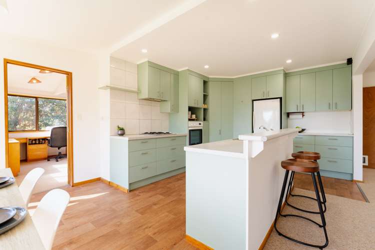 2 Jaffray Drive East Taieri_22