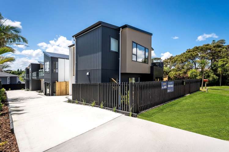 16 Madison Place Forrest Hill_17