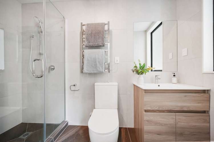 1B Kawau Road Greenlane_21