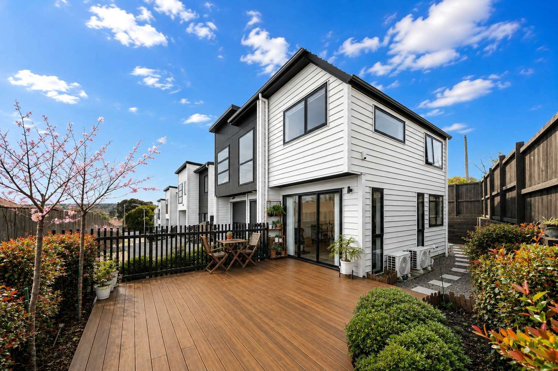 82E White Swan Road Mt Roskill_0