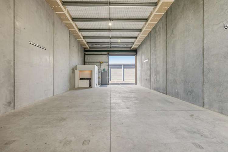 Unit 4/2 Curly McLeod Way Mt Maunganui_8