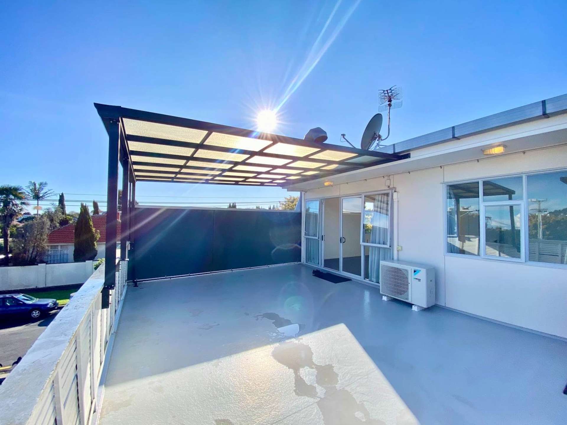 1/2 Hazel Avenue Mt Roskill_0