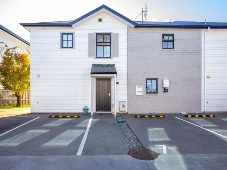 3/135 Silverdale Road Hillcrest_0