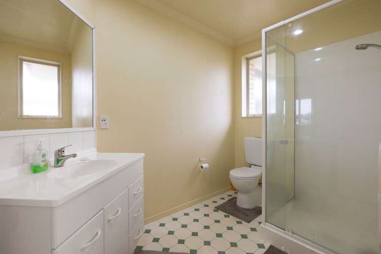 1 Ruby Court Chartwell_24