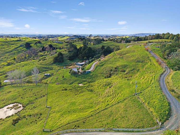 63 Porter Road Paparoa_34