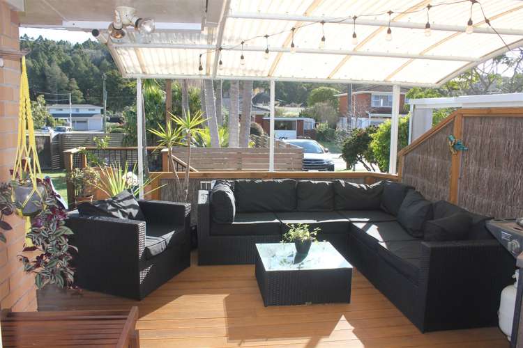 22 Forest Glen Orewa_5