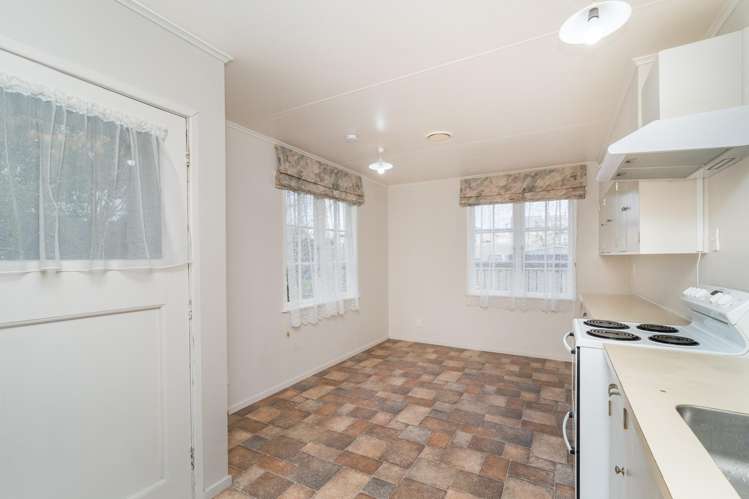 15B Wikiriwhi Crescent_5