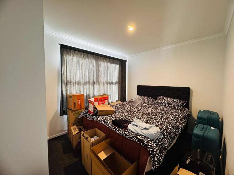  48 Exeter Crescent Takaro_13
