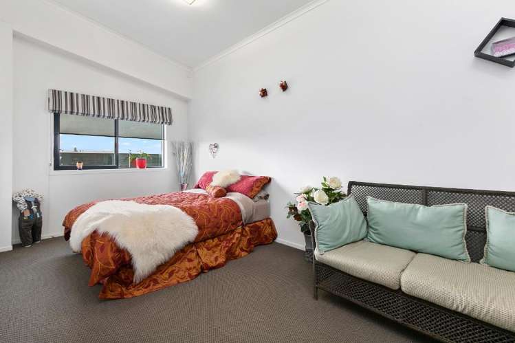 8 Ashley Place 1131_1