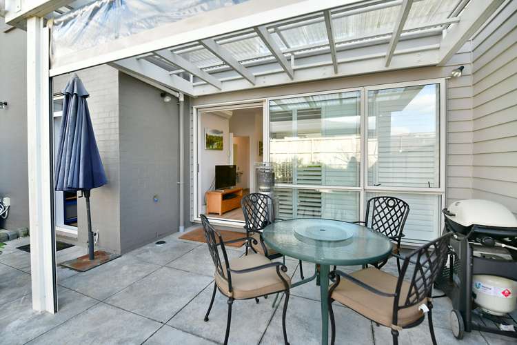 5 Couldrey Crescent Red Beach_9